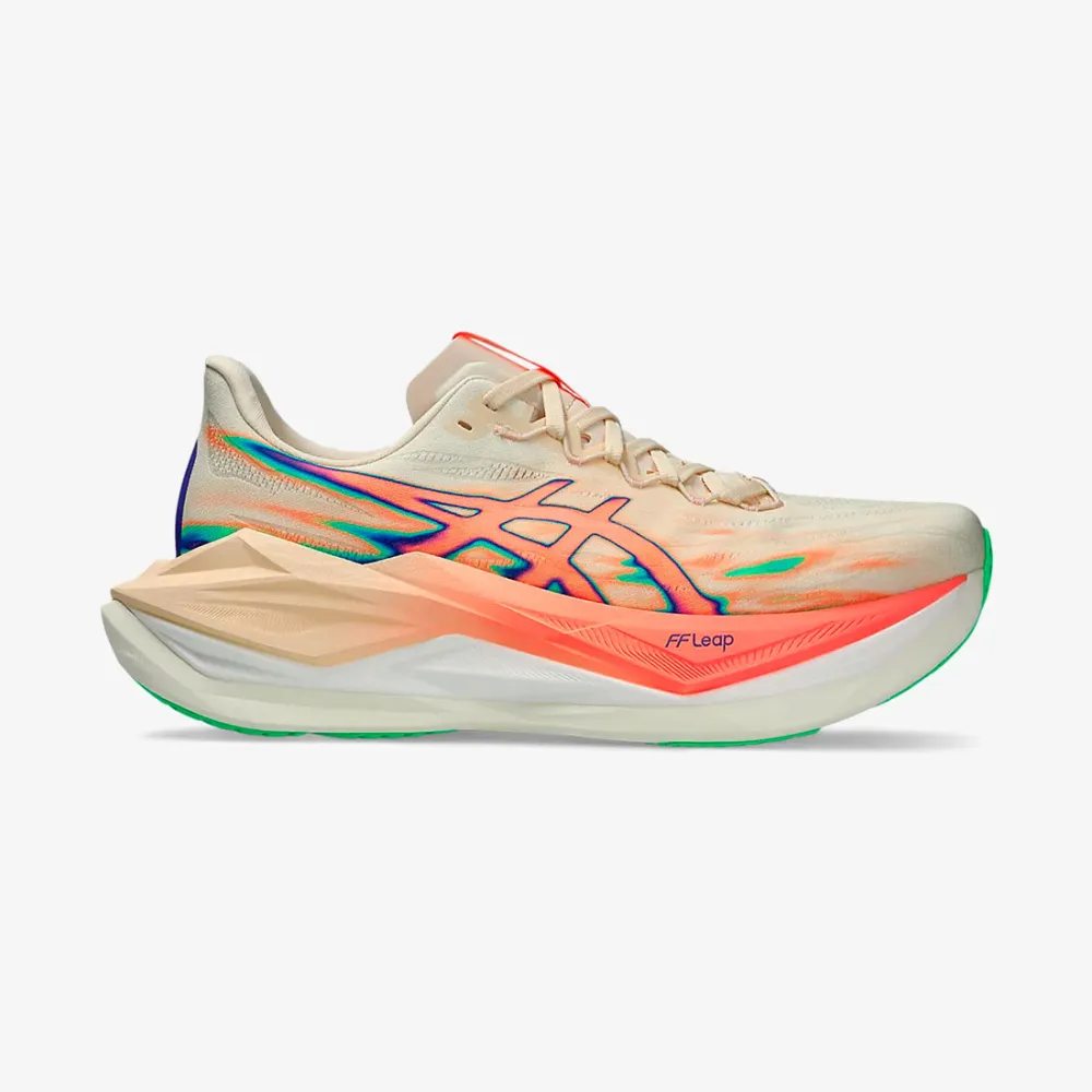 Tênis Asics Superblast 3 Unissex Laranja (39)